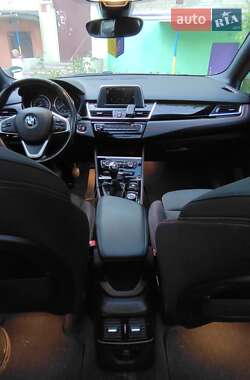 Микровэн BMW 2 Series Active Tourer 2016 в 