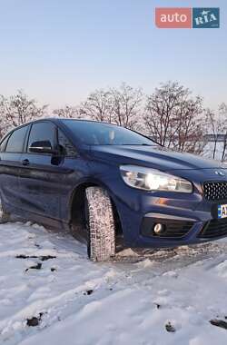 Микровэн BMW 2 Series Active Tourer 2016 в 