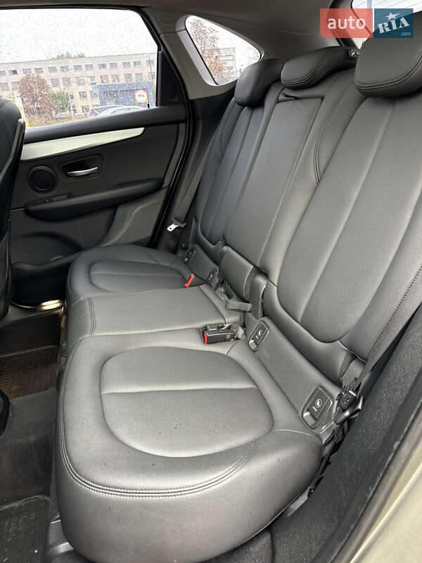 Мікровен BMW 2 Series Active Tourer 2016 в Києві фото 18 Мікровен BMW 2 Series Active Tourer 2016 в Києві