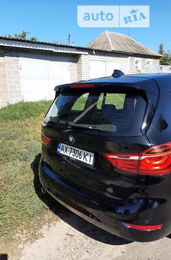 Минивэн BMW 2 Series Gran Tourer 2017 в 