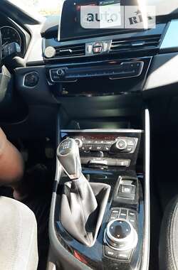 Минивэн BMW 2 Series Gran Tourer 2017 в 