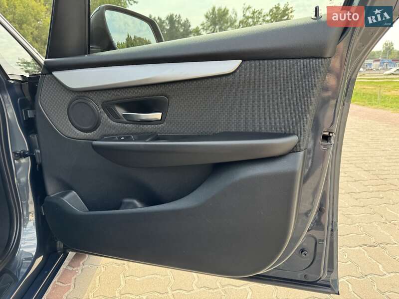 Минивэн BMW 2 Series Gran Tourer 2015 в Киеве фото 54 Минивэн BMW 2 Series Gran Tourer 2015 в Киеве