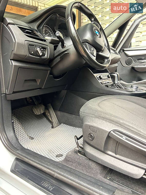 Мінівен BMW 2 Series Gran Tourer 2017 в Вінниці фото 36 Мінівен BMW 2 Series Gran Tourer 2017 в Вінниці