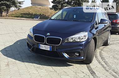 Хэтчбек BMW 2 Series 2015 в Дубно