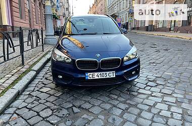 Мінівен BMW 2 Series 2015 в Чернівцях