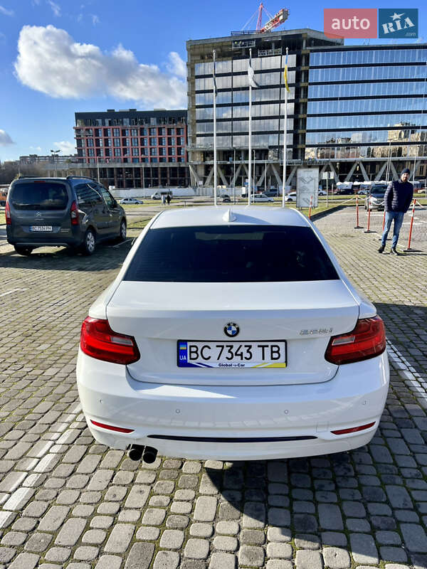 Купе BMW 2 Series 2015 в Львове