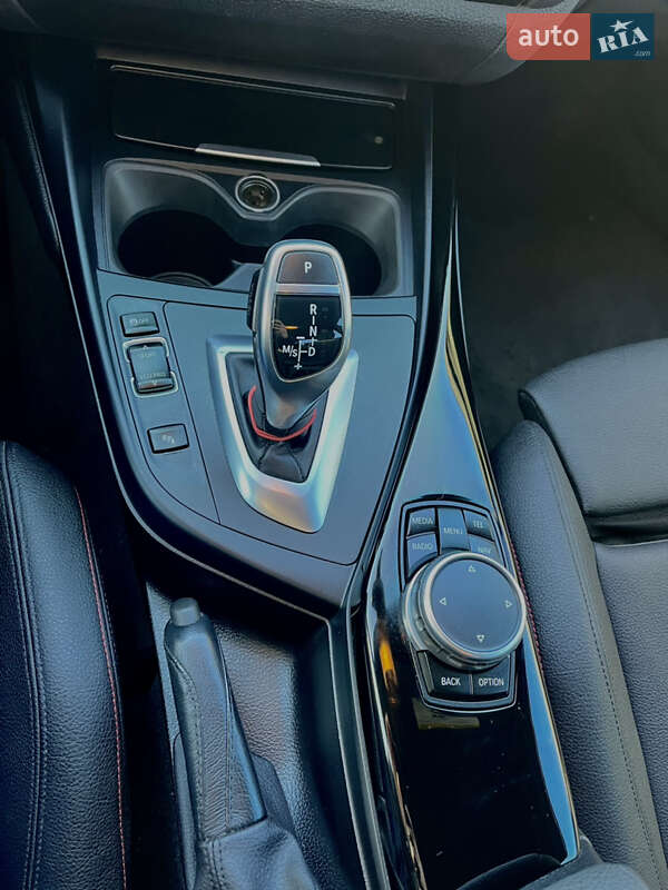 Купе BMW 2 Series 2015 в Львове
