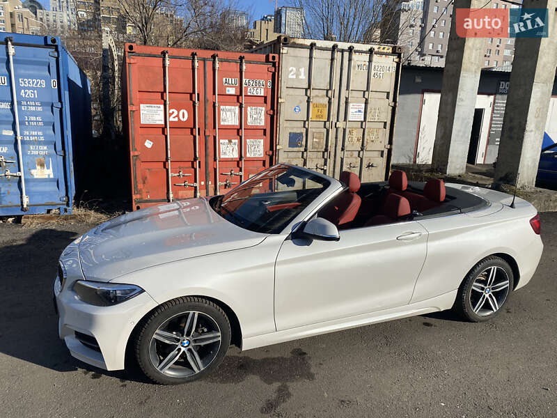 Кабриолет BMW 2 Series 2016 в Киеве фото 18 Кабриолет BMW 2 Series 2016 в Киеве