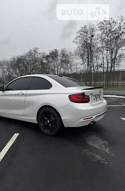 Купе BMW 2 Series 2014 в Дніпрі