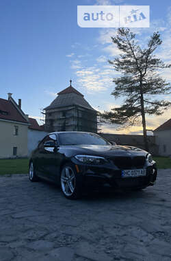 Купе BMW 2 Series 2015 в Львові