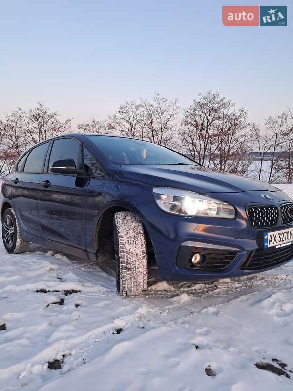 Мікровен BMW 2 Series 2016 в Харкові