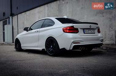 Купе BMW 2 Series 2015 в 