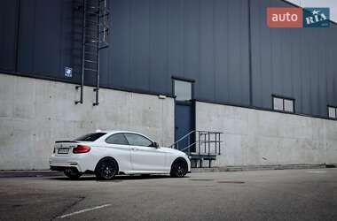 Купе BMW 2 Series 2015 в 