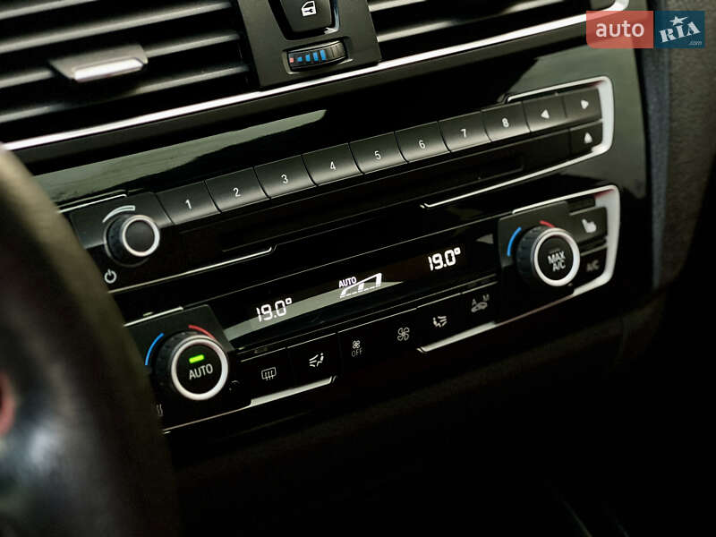 Купе BMW 2 Series 2015 в Луцке