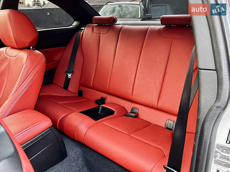 Купе BMW 2 Series 2015 в Луцке