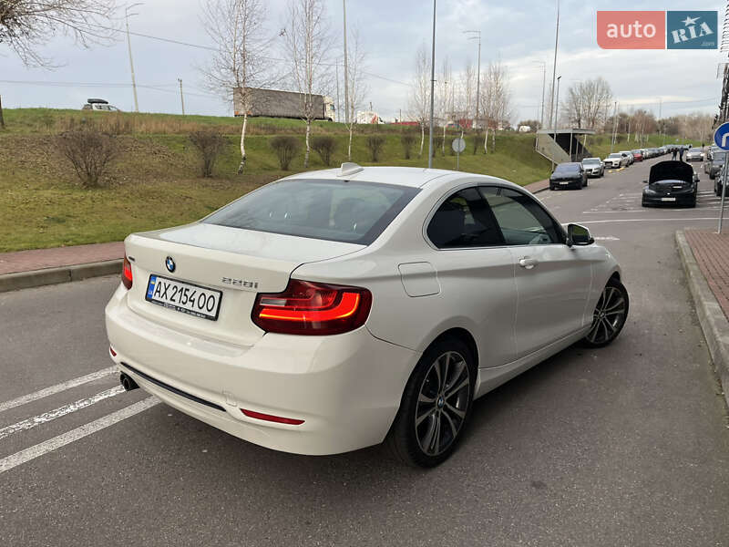 Купе BMW 2 Series 2015 в Киеве