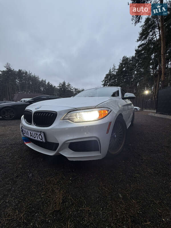 Купе BMW 2 Series 2015 в Киеве