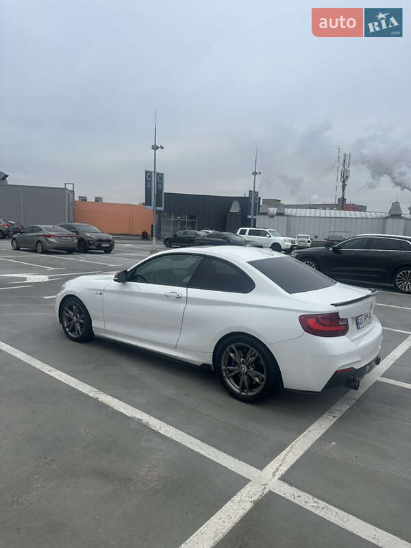 Купе BMW 2 Series 2015 в Киеве