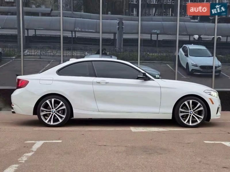 Купе BMW 2 Series 2014 в Ирпене