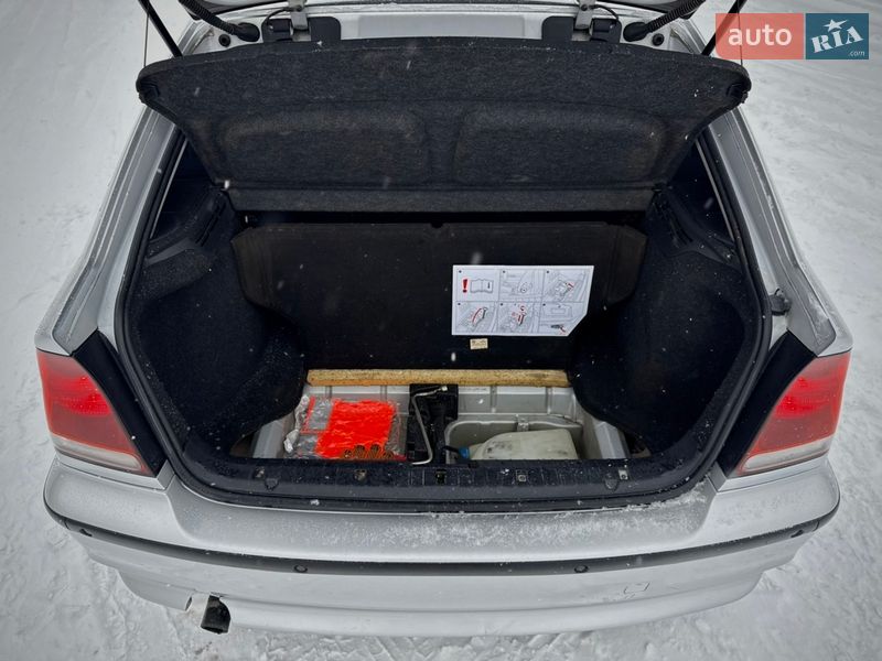 Купе BMW 3 Series Compact 2003 в Казатине