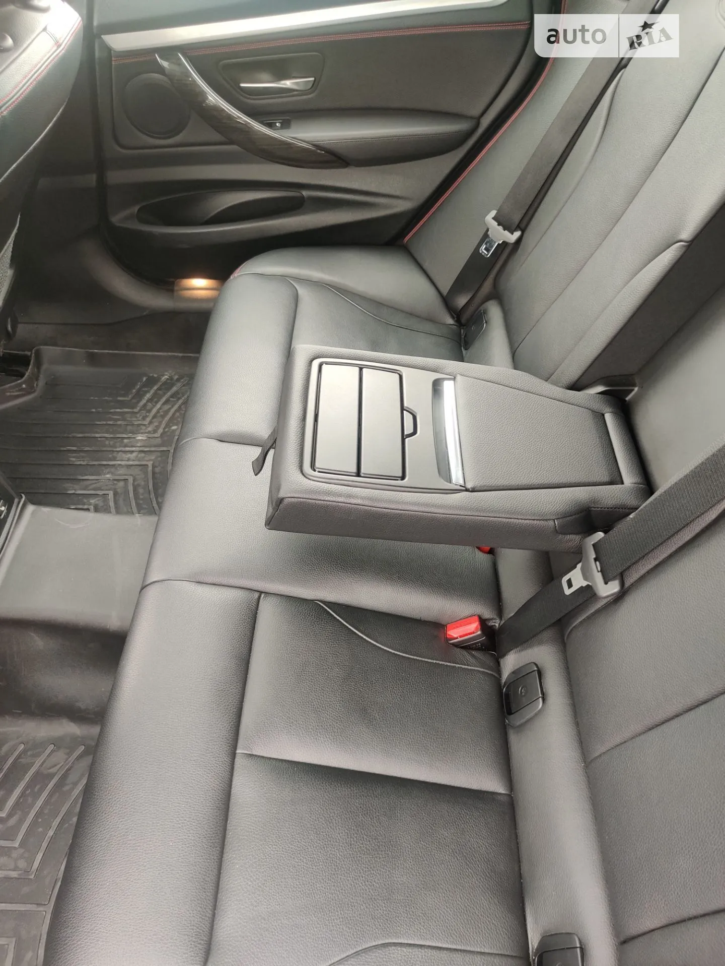 2015 BMW 3er - мініатюра 15
