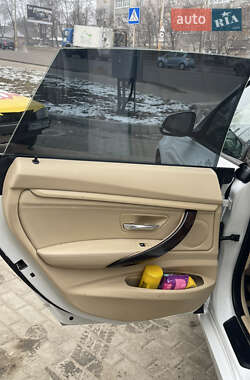 Лифтбек BMW 3 Series GT 2015 в 