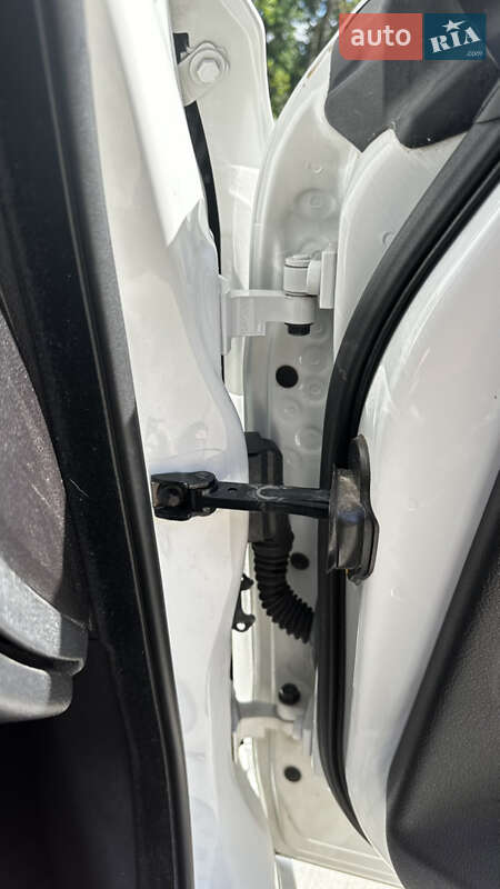 Лифтбек BMW 3 Series GT 2013 в Луцке фото 23 Лифтбек BMW 3 Series GT 2013 в Луцке