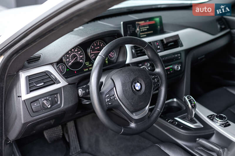 Ліфтбек BMW 3 Series GT 2013 в Львові фото 16 Ліфтбек BMW 3 Series GT 2013 в Львові