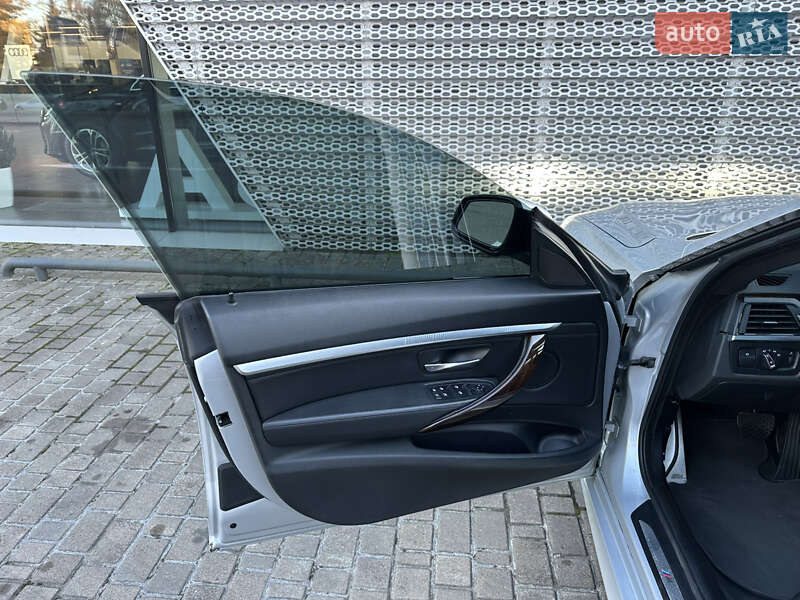 Ліфтбек BMW 3 Series GT 2014 в Львові фото 19 Ліфтбек BMW 3 Series GT 2014 в Львові