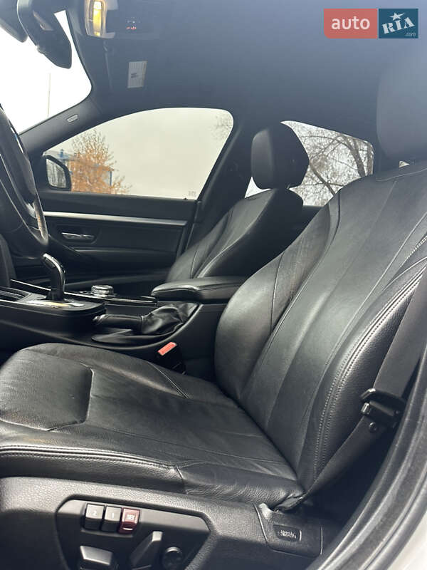 Лифтбек BMW 3 Series GT 2015 в Хмельницком фото 28 Лифтбек BMW 3 Series GT 2015 в Хмельницком