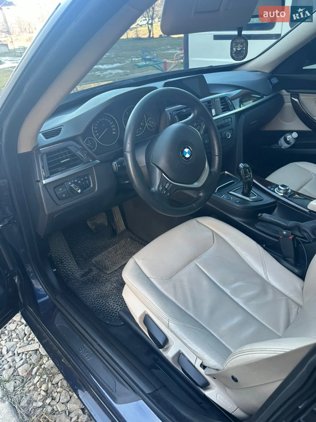 2016 BMW 3er - мініатюра 16