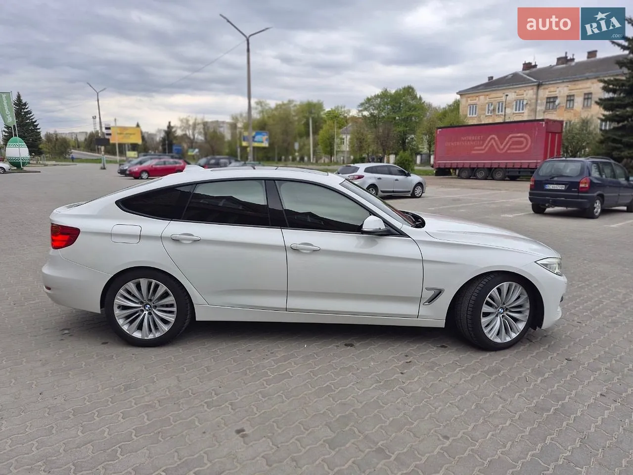 2013 BMW 3er - мініатюра 21