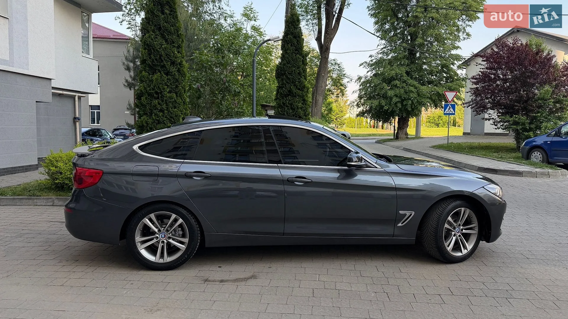 2016 BMW 3er - мініатюра 11