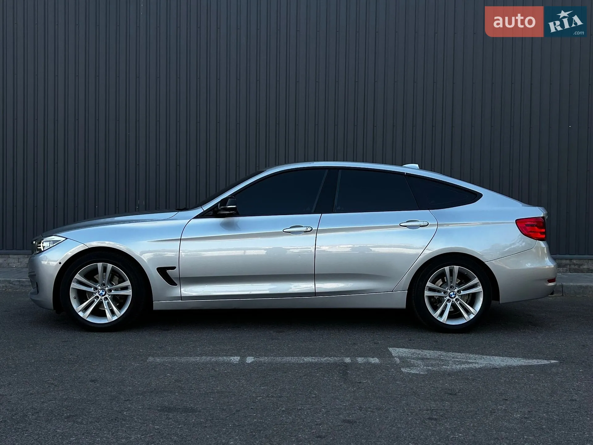 2015 BMW 3er - мініатюра 2