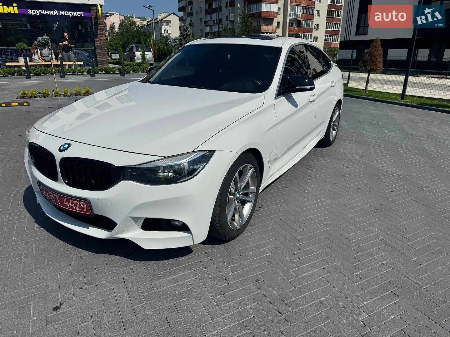 2017 BMW 3er - мініатюра 2