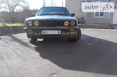 Седан BMW 3 Series 1986 в Обухові