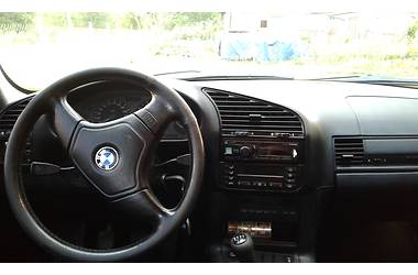 Седан BMW 3 Series 1998 в Луцке