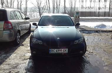 Седан BMW 3 Series 2005 в Львове