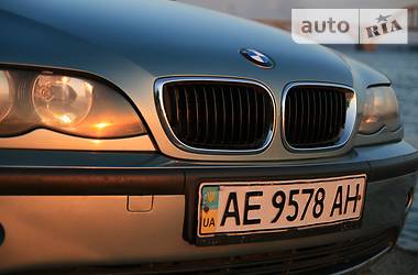 Седан BMW 3 Series 2003 в Днепре