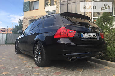 Универсал BMW 3 Series 2011 в Одессе