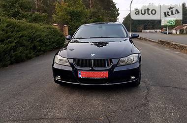 Седан BMW 3 Series 2006 в Малине