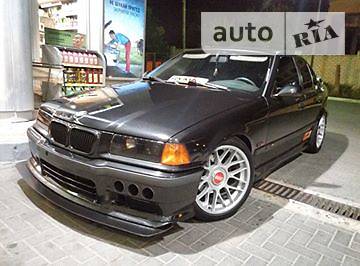 Седан BMW 3 Series 1996 в Николаеве