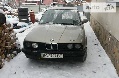Купе BMW 3 Series 1985 в Городку