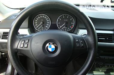 Седан BMW 3 Series 2005 в Одессе