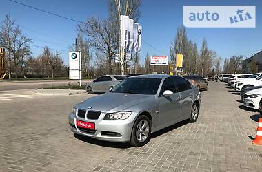 Седан BMW 3 Series 2005 в Херсоне