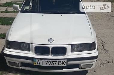 Седан BMW 3 Series 1991 в Долині