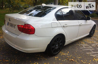 Седан BMW 3 Series 2011 в Одессе