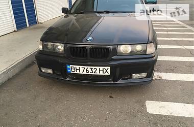 Седан BMW 3 Series 1991 в Одессе