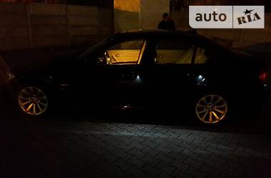 Седан BMW 3 Series 2011 в 