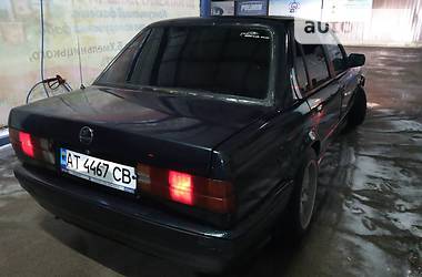 Седан BMW 3 Series 1987 в Калуше